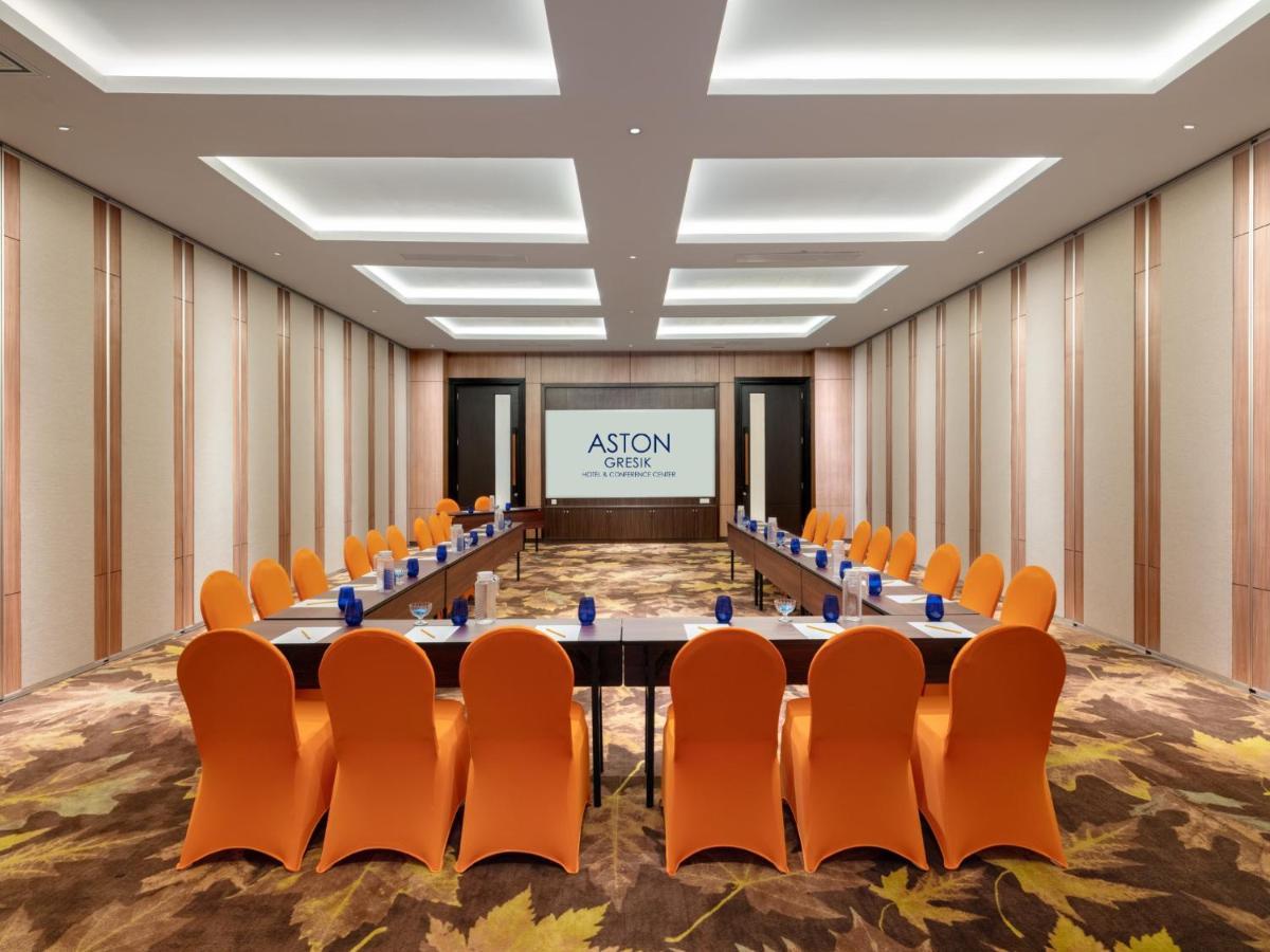 Aston Gresik Hotel & Conference Center Eksteriør billede